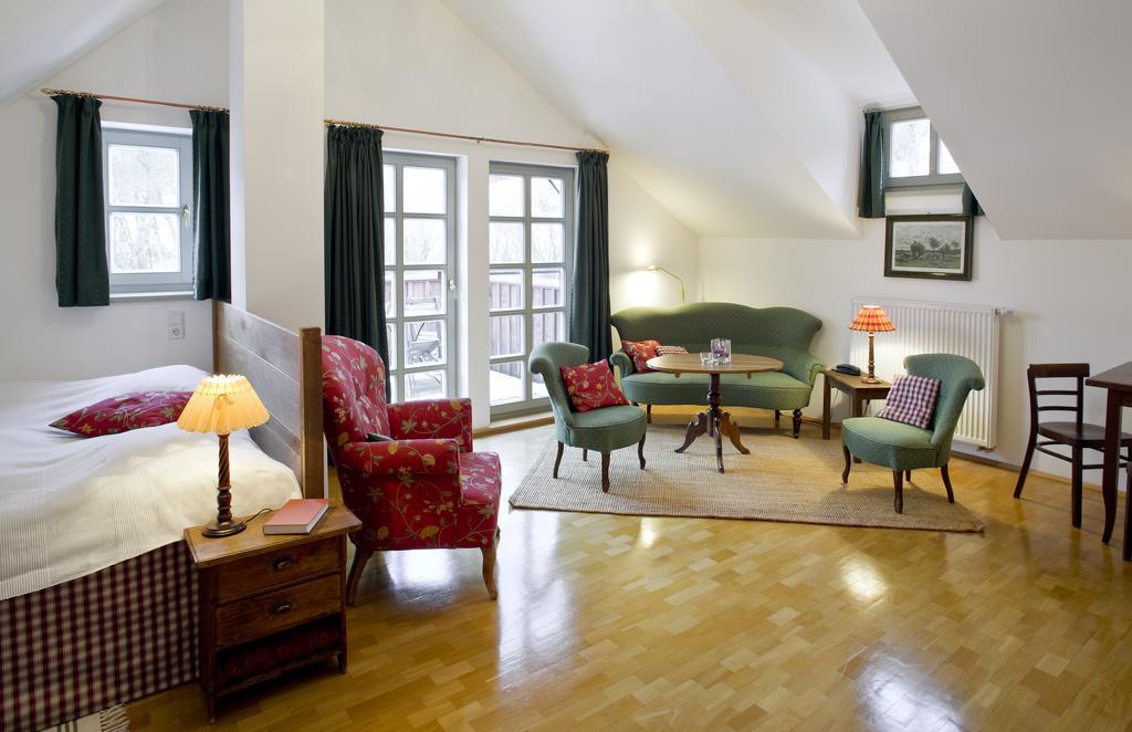 Frankenau Romantik Hotel Landhaus Baerenmuehle חדר תמונה