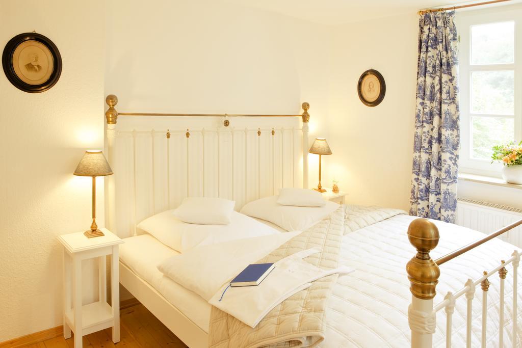 Frankenau Romantik Hotel Landhaus Baerenmuehle מראה חיצוני תמונה